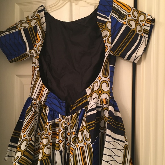 Ankara Backless Peplum Top - Picture 2 of 2